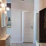 Moma Homes *