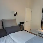 Moma Homes Apartament *