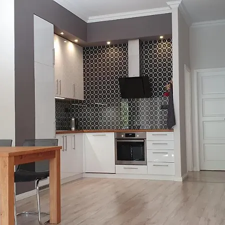 Moma Homes *