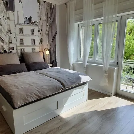 Moma Homes *